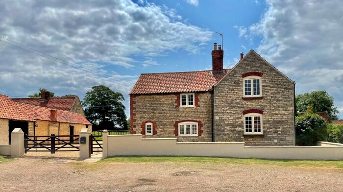 3 Bedroom Detached House To Rent In Main Street, Sleaford, Haceby, NG34