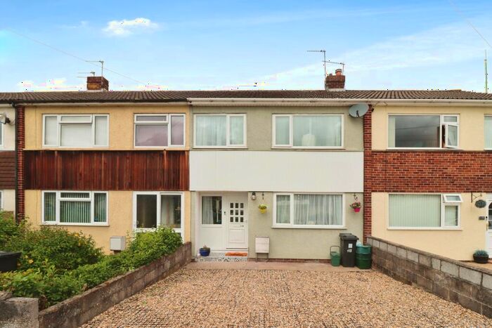 3 Bedroom Terraced House For Sale In Sundridge Park, Bristol, Avon, BS37