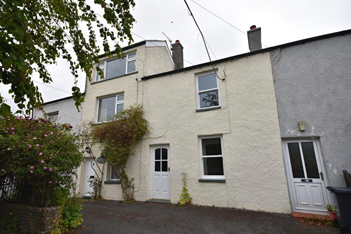 3 Bedroom Cottage For Sale In Saves Lane, Askam-in-Furness, Cumbria, LA16