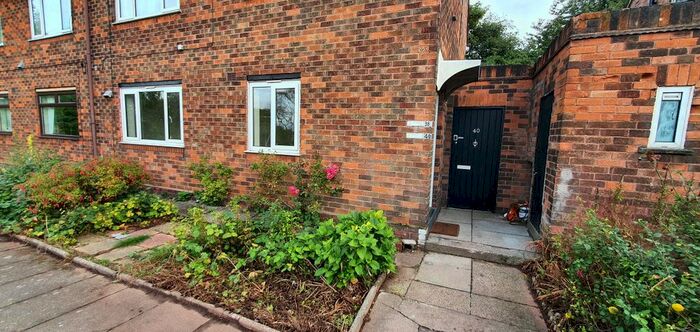2 Bedroom Flat To Rent In Wain Drive, Pekhull, ST4