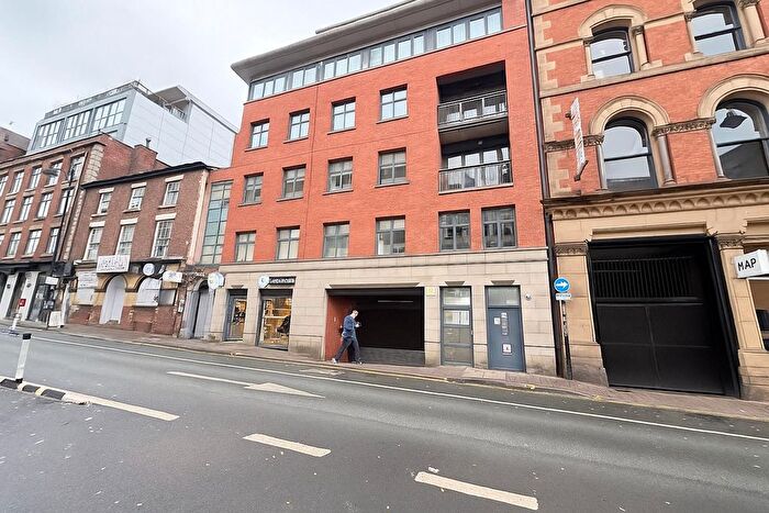 2 Bedroom Flat For Sale In The Gallery, Blackfriars Street, Salford, M3