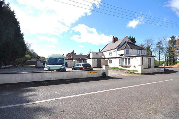 3 Bedroom Land For Sale In Waterside, Thorne, Doncaster, DN8