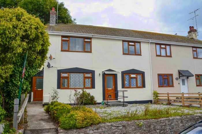 2 Bedroom Flat To Rent In Knick Knack Lane, Brixham, TQ5