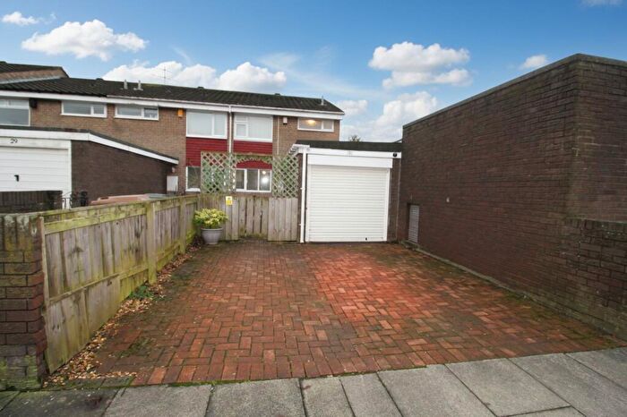 3 Bedroom Terraced House For Sale In Garth Thirtythree, Newcastle Upon Tyne, NE12