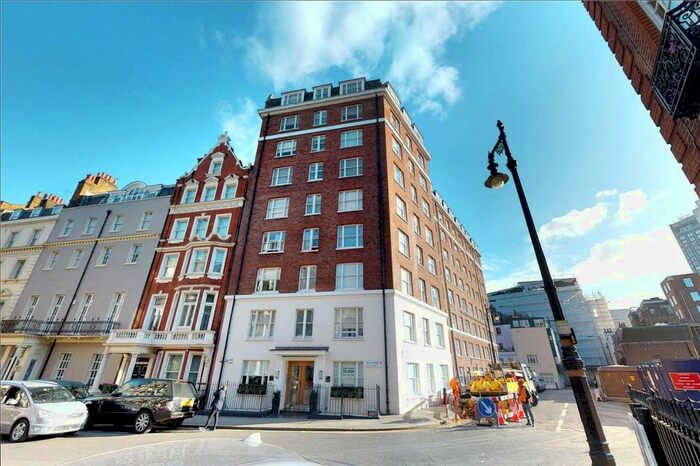 2 Bedroom Flat To Rent In Hill Street, London, W1J