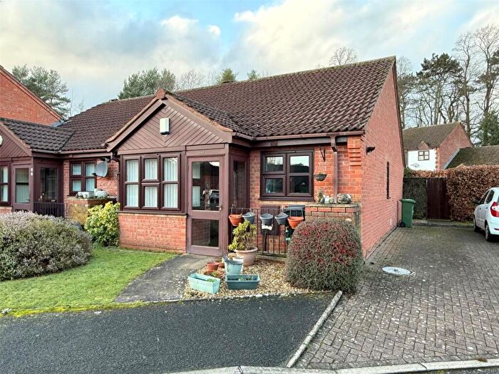 2 Bedroom Bungalow For Sale In Skylark Way, Kidderminster, Worcestershire, DY10