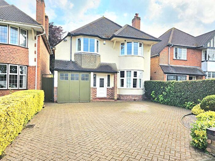 4 Bedroom Detached House For Sale In Halton Road, Boldmere, Sutton Coldfield, Birmingham, B73