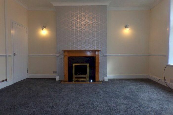 3 Bedroom Terraced House To Rent In Lyndhurst Road, Burnley, BB10