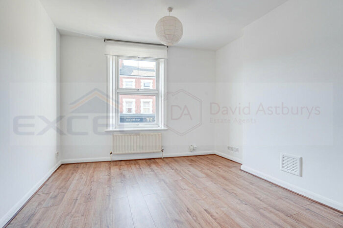2 Bedroom Apartment To Rent In Salusbury Road, Queens Park, London, NW6