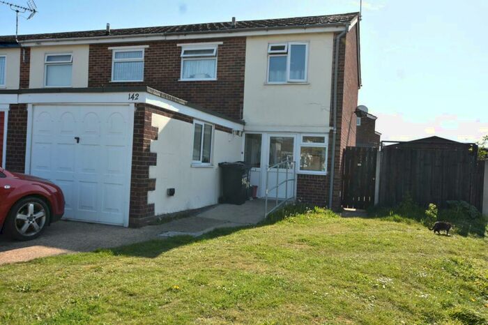 3 Bedroom End Of Terrace House To Rent In Stanley Road, Clacton-on-Sea, CO15
