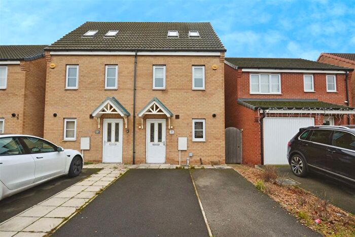 3 Bedroom Property To Rent In Dunlin Drive, Scunthorpe, DN16