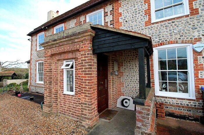 Studio To Rent In The Minstrels Gallery, Old Salts Farm Road, Lancing, BN15