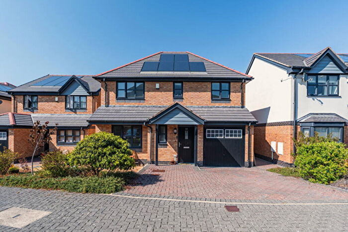 3 Bedroom Detached House For Sale In Gwel Y Mor, Dwygyfylchi, Penmaenmawr, LL34
