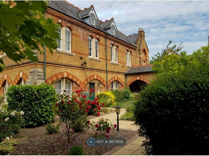 3 Bedroom End Of Terrace House To Rent In Andrew Reed Court, Watford, WD24