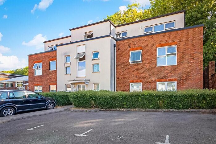 1 Bedroom Apartment To Rent In Godstone Road, Whyteleafe, CR3