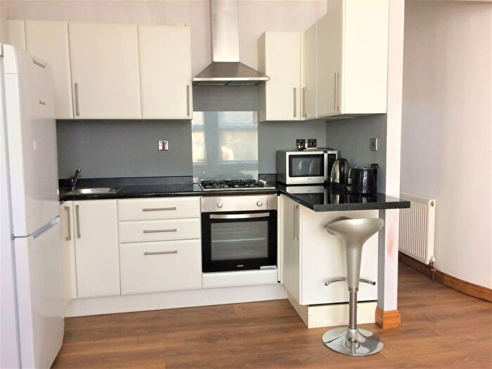 1 Bedroom Flat To Rent In Argyle Road, West Ealing, W13