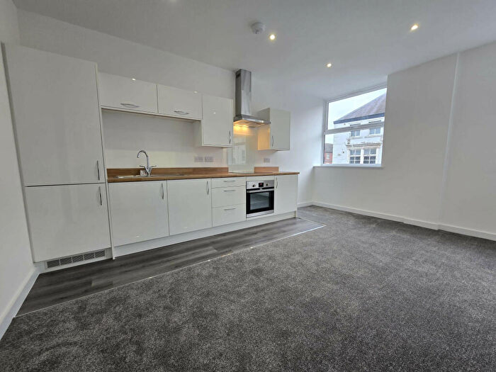 1 Bedroom Apartment To Rent In Percy Street, Hull, HU2