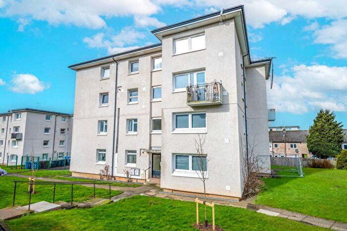 2 Bedroom Maisonette For Sale In Fernhill Road, Rutherglen, G73