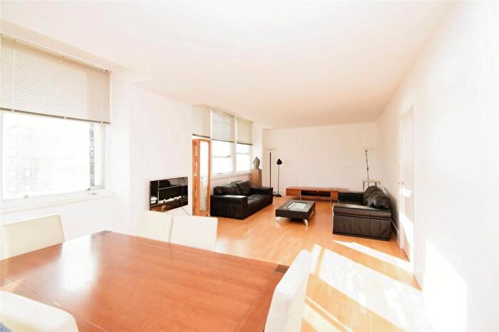 2 Bedroom Apartment To Rent In Water Street, City Centre, Liverpool, L3