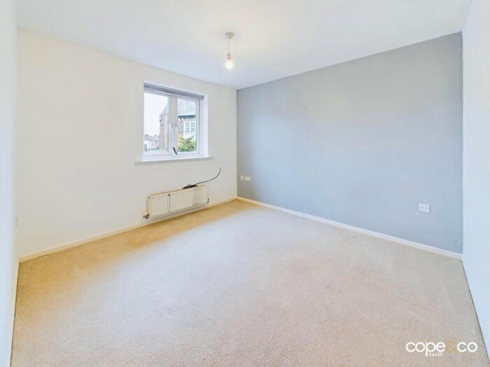 1 Bedroom Apartment For Sale In Caroline Court, Burton-On-Trent, Staffordshire, DE14