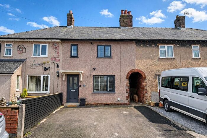 2 Bedroom Terraced House For Sale In Aldwark Road, Buxton, SK17