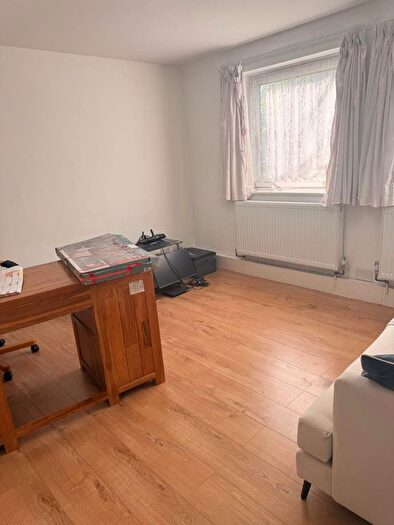 1 Bedroom Flat To Rent In Weald Lane, Harrow, HA3