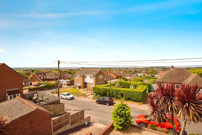 4 Bedroom Detached House For Sale In Bellevue Road, Minster On Sea, Sheerness, Kent, ME12