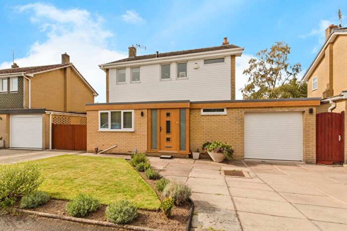 3 Bedroom Detached House For Sale In Ashworth Park, Knutsford, Cheshire, WA16