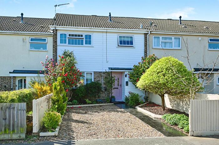 3 Bedroom Semi Detached House For Sale In Filberts, King's Lynn, PE30