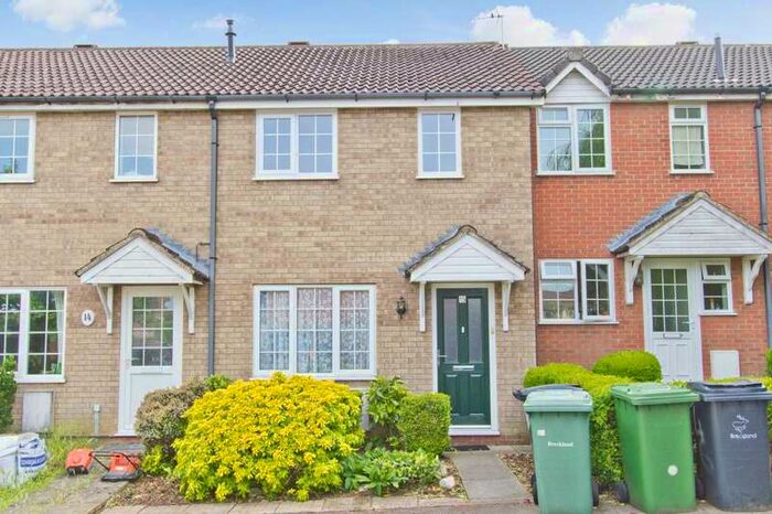 3 Bedroom Terraced House To Rent In Wright Drive, Scarning, NR19