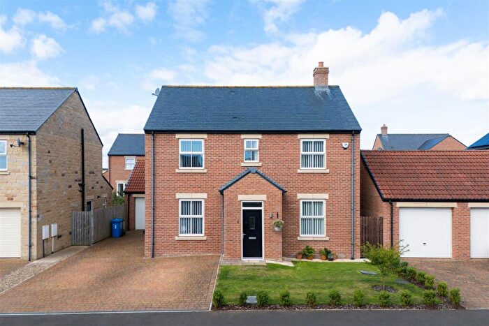 4 Bedroom Detached House For Sale In Earls Grove, Warkworth, Morpeth, NE65