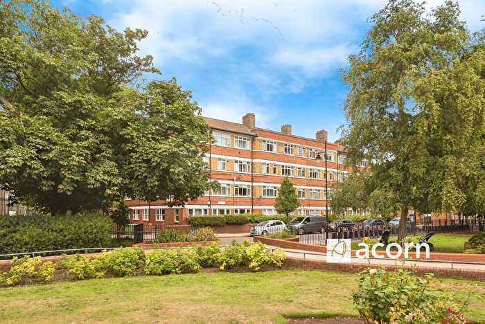 2 Bedroom Flat To Rent In Tyers Estate, Bermondsey Street, London, SE1