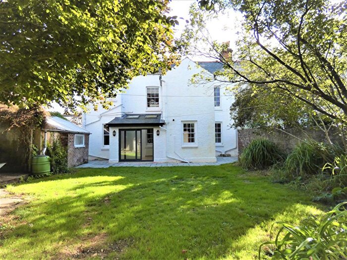3 Bedroom Flat To Rent In Village Road, Alverstoke, Gosport, PO12