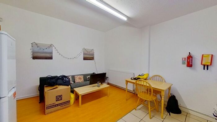 2 Bedroom Semi-Detached House To Rent In Addison Street, Nottingham, NG1