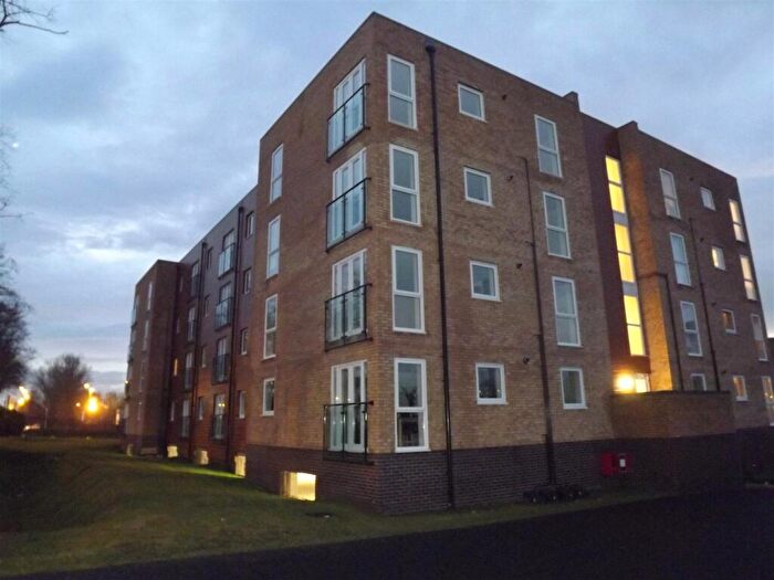 2 Bedroom Apartment To Rent In The Wickets, Leicester, LE2