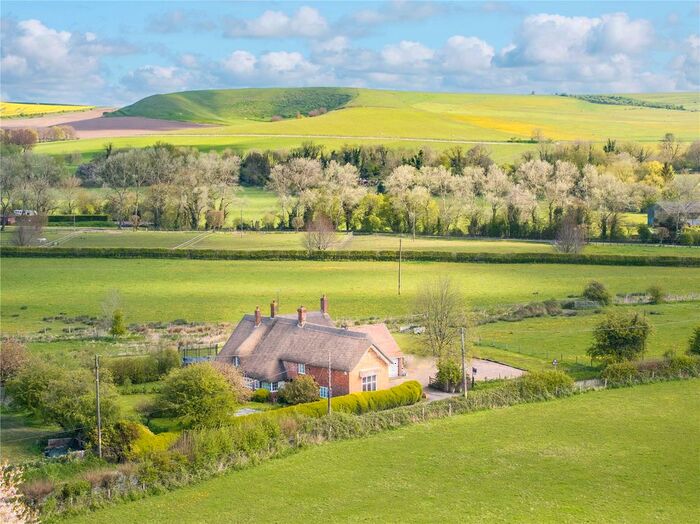 5 Bedroom Detached House For Sale In Horton Road, Devizes, SN10