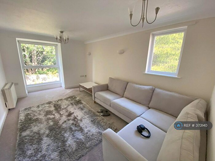 1 Bedroom Flat To Rent In Grosvenor Court, Bournemouth, BH2