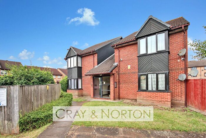 Apartment For Sale In Anthony Road, South Norwood, SE25