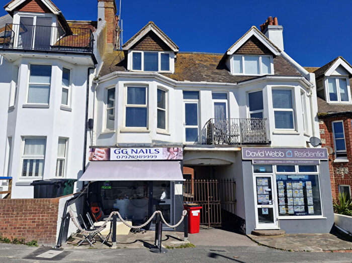 2 Bedroom Maisonette For Sale In West Street, Rottingdean, Brighton, East Sussex, BN2