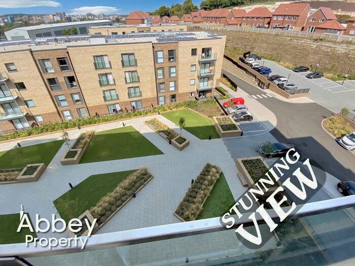 2 Bedroom Flat To Rent In Stirling Drive, Luton, LU2