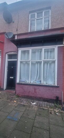 2 Bedroom Terraced House For Sale In Birmingham, B11
