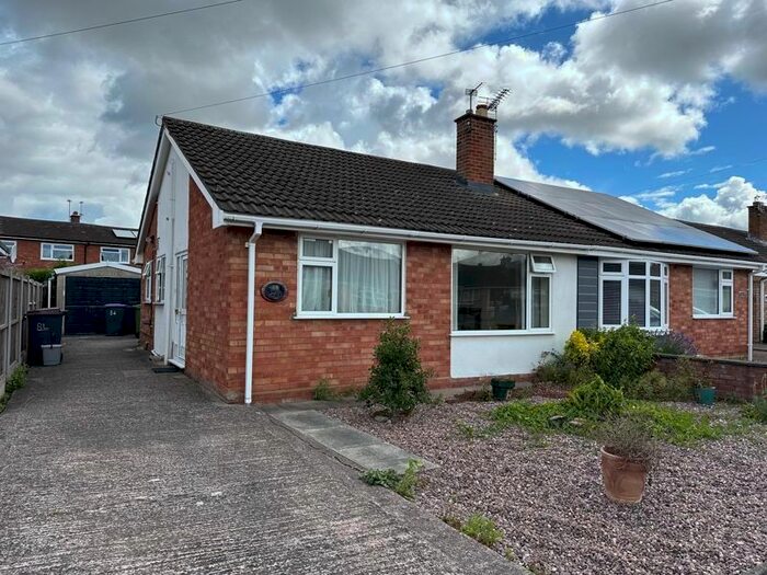 2 Bedroom Semi-Detached Bungalow For Sale In Greenacres Way, Newport, TF10