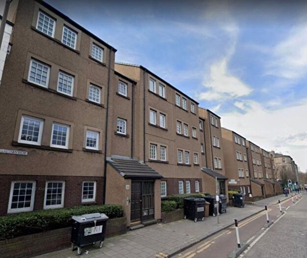 1 Bedroom Flat To Rent In Causewayside, Newington, Edinburgh, EH9