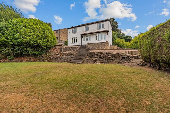 4 Bedroom Detached House For Sale In Brownroyd Hill Road, Wibsey, BD6