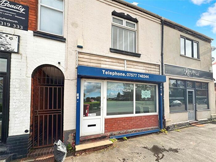 4 Bedroom Terraced House For Sale In Nuneaton Road, Bedworth, Warwickshire, CV12