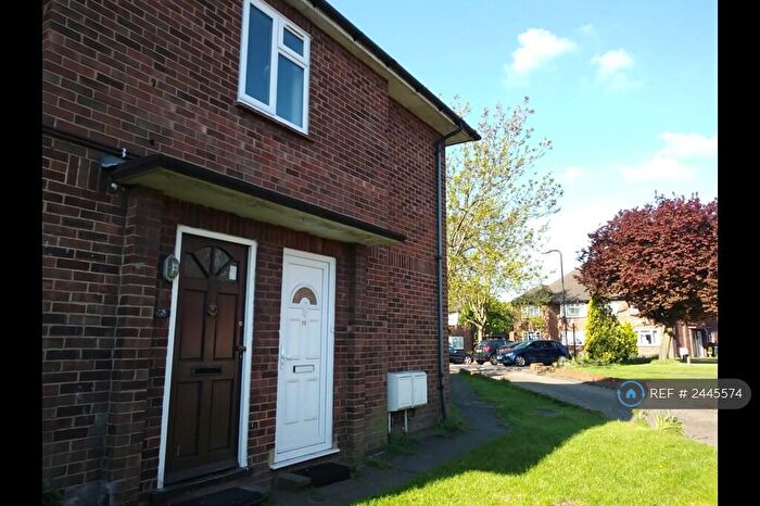 2 Bedroom Maisonette To Rent In Linden Lawns, Wembley, HA9