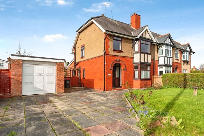 3 Bedroom Semi Detached House For Sale In St. Chads Road, Blacon, Chester, CH1