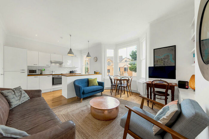 2 Bedroom Apartment To Rent In Danby Street, London, SE15