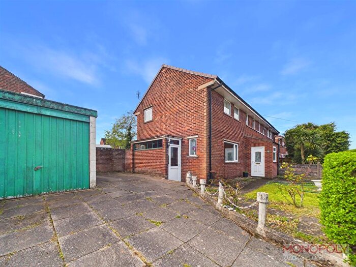 3 Bedroom Semi Detached House For Sale In Ceiriog Road, Wrexham, LL13