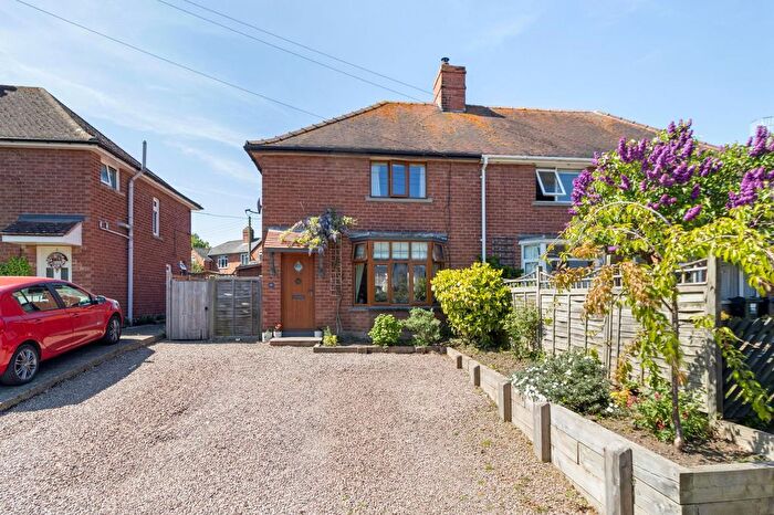 3 Bedroom Semi Detached House For Sale In Greenfields Road, Upton-Upon-Severn, Worcester, WR8